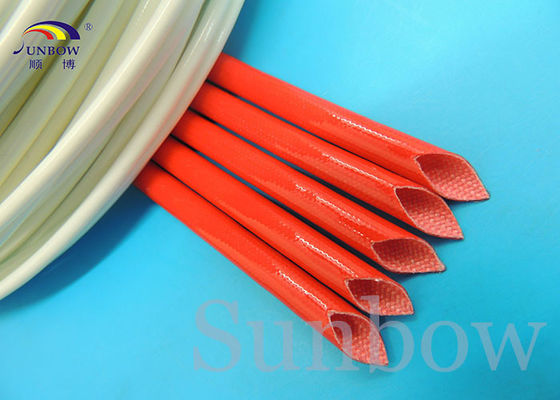 Chine la fibre de verre de silicone gaine la fibre de verre de silicone gainant pour l'isolation de harnais de fil fournisseur