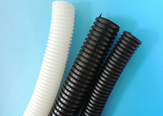 Chine Type noir blanc flexible de joint tuyaux ondulés avec le feu de PA du PE pp et la résistance acide fournisseur