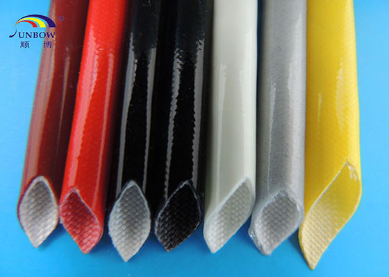 Chine fibre de verre Auto-extinguible de silicone gainant la douille multi d'isolation de tuyauterie de silicium de couleur fournisseur