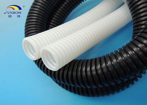 Chine Doux de tuyaux de couleur multi blanche noire claire et résistance à l'usure ondulés fournisseur