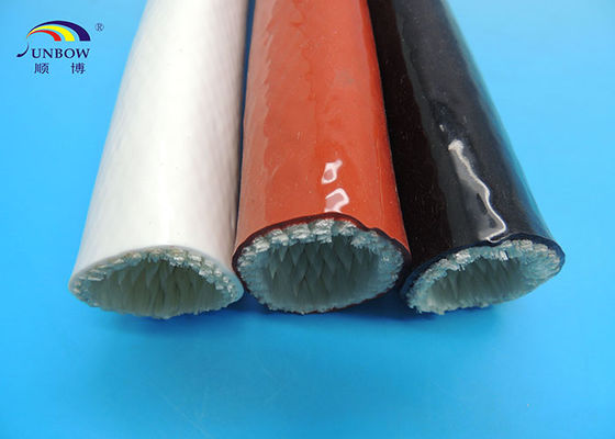 Chine Le feu enduit de silicone coloré de fibre de verre gainant la douille ignifuge fournisseur