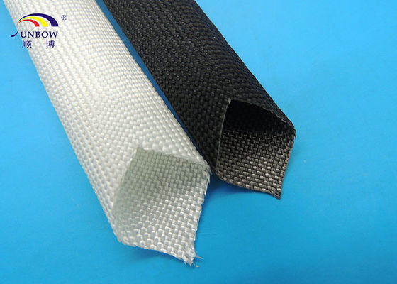 Chine Douille tressée adaptée aux besoins du client d'isolation de fibre de verre à hautes températures ignifuge fournisseur