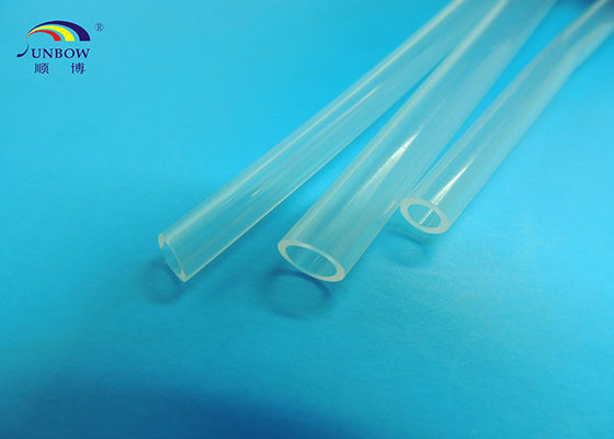 Chine Tuyauterie transparente chimique et anticorrosion de FEP avec la surface douce fournisseur