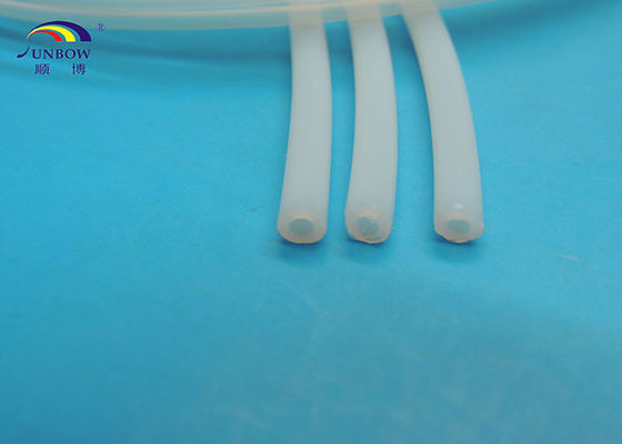Chine La Vierge 100% a expulsé blanc pur clair de tube/tuyau de PTFE avec la surface douce fournisseur